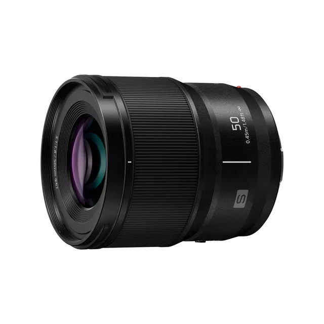 panasonic-lumix-s-s50-50-mm-f1-8-obiettivo-full-frame-lumix-s-apertura-luminosa- image 1
