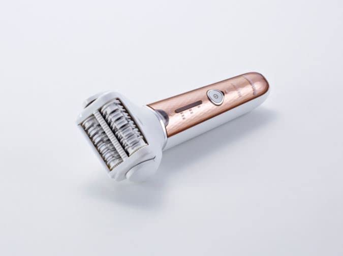 panasonic-es-del8a-epilatore-6-in-1-wet-dry-per-donna-con-testina-pivotante-a-90 image 3