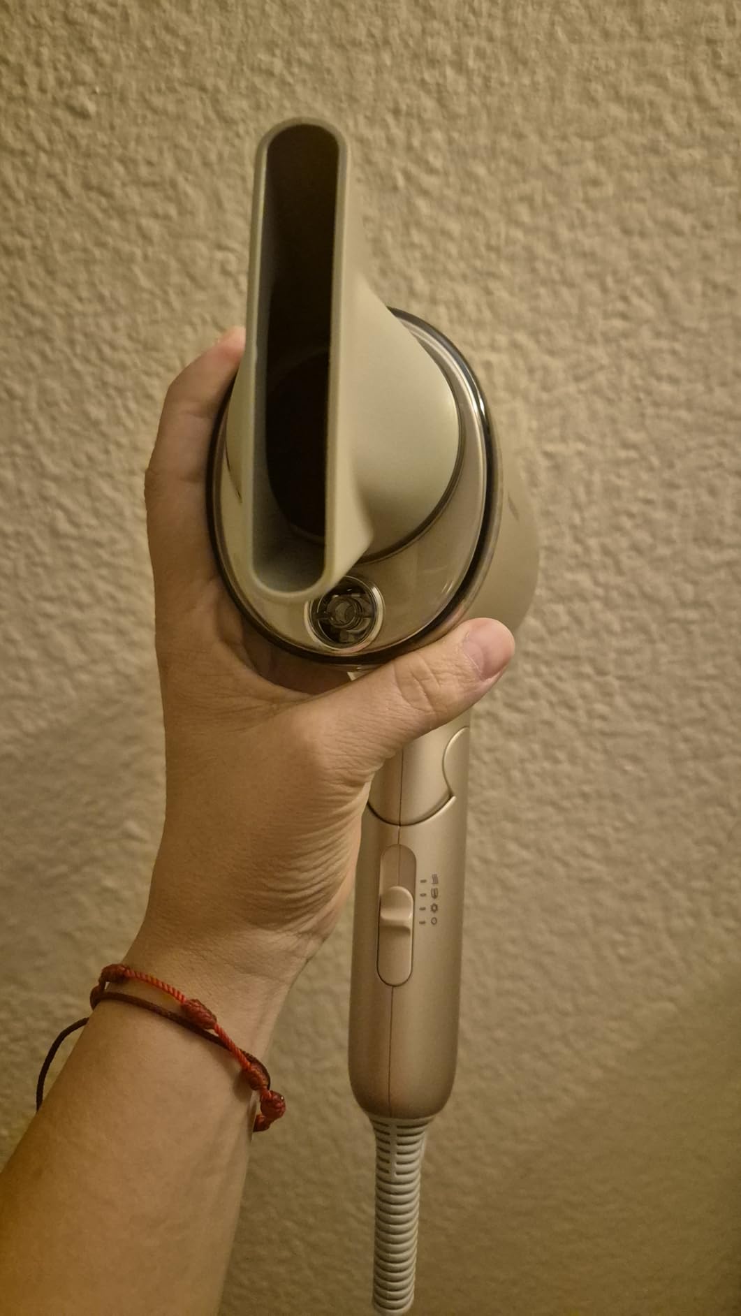 Capelli lucidi e senza crespo