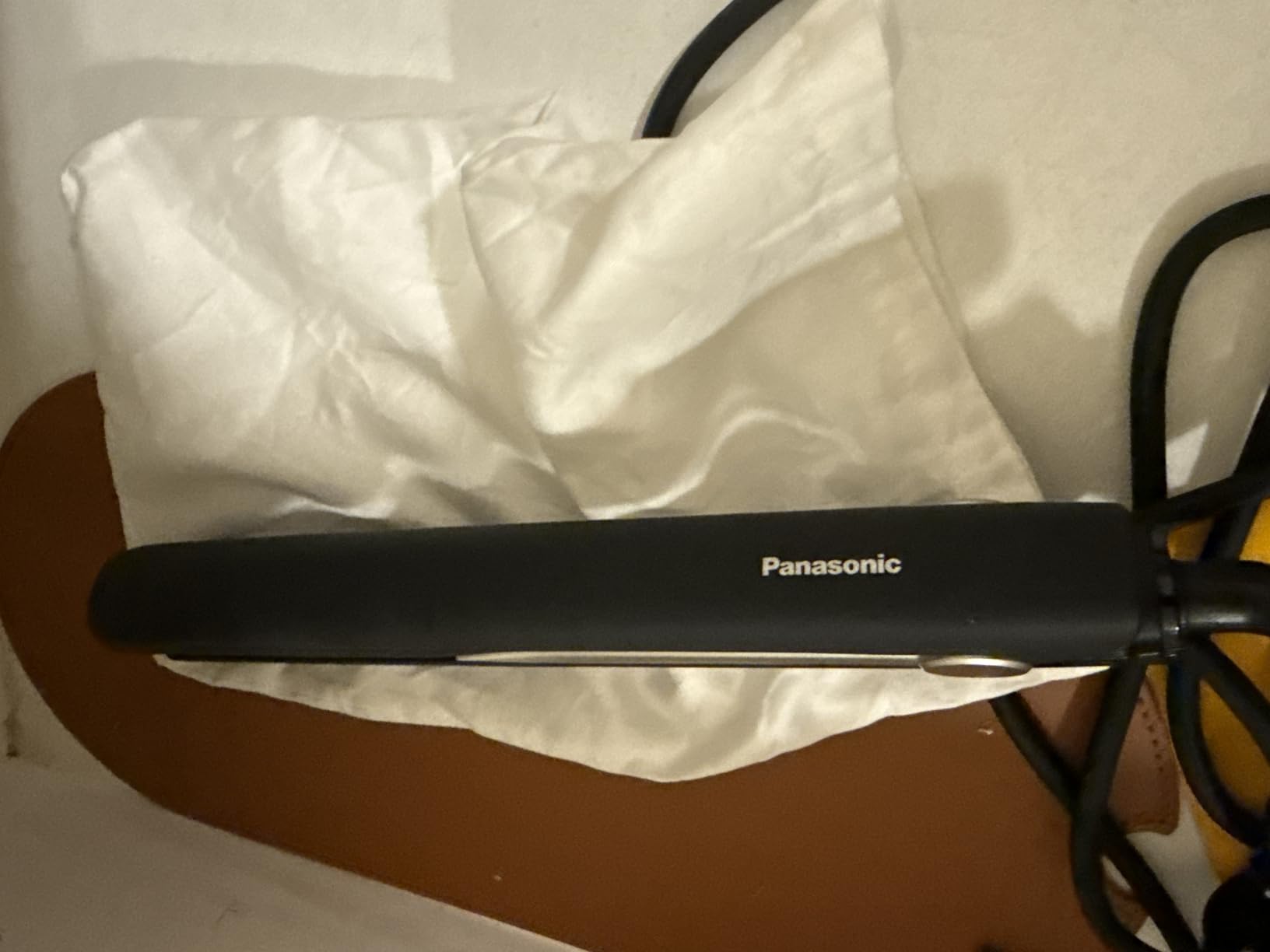 Capelli lisci in una passata