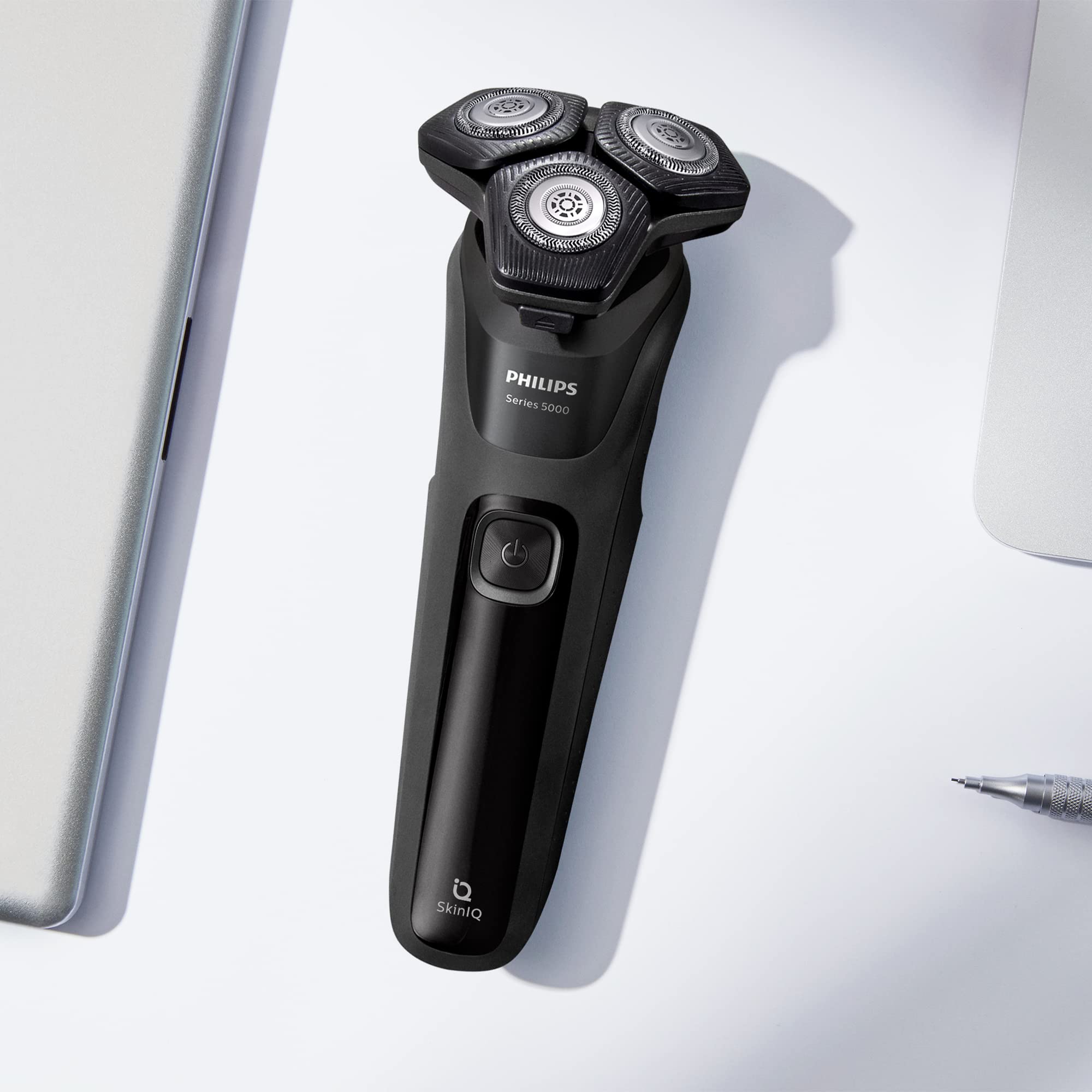 philips-shaver-serie-5000-s5588-20-rasoio-elettrico-wet-dry-con-skiniq-45-lame-s image 5