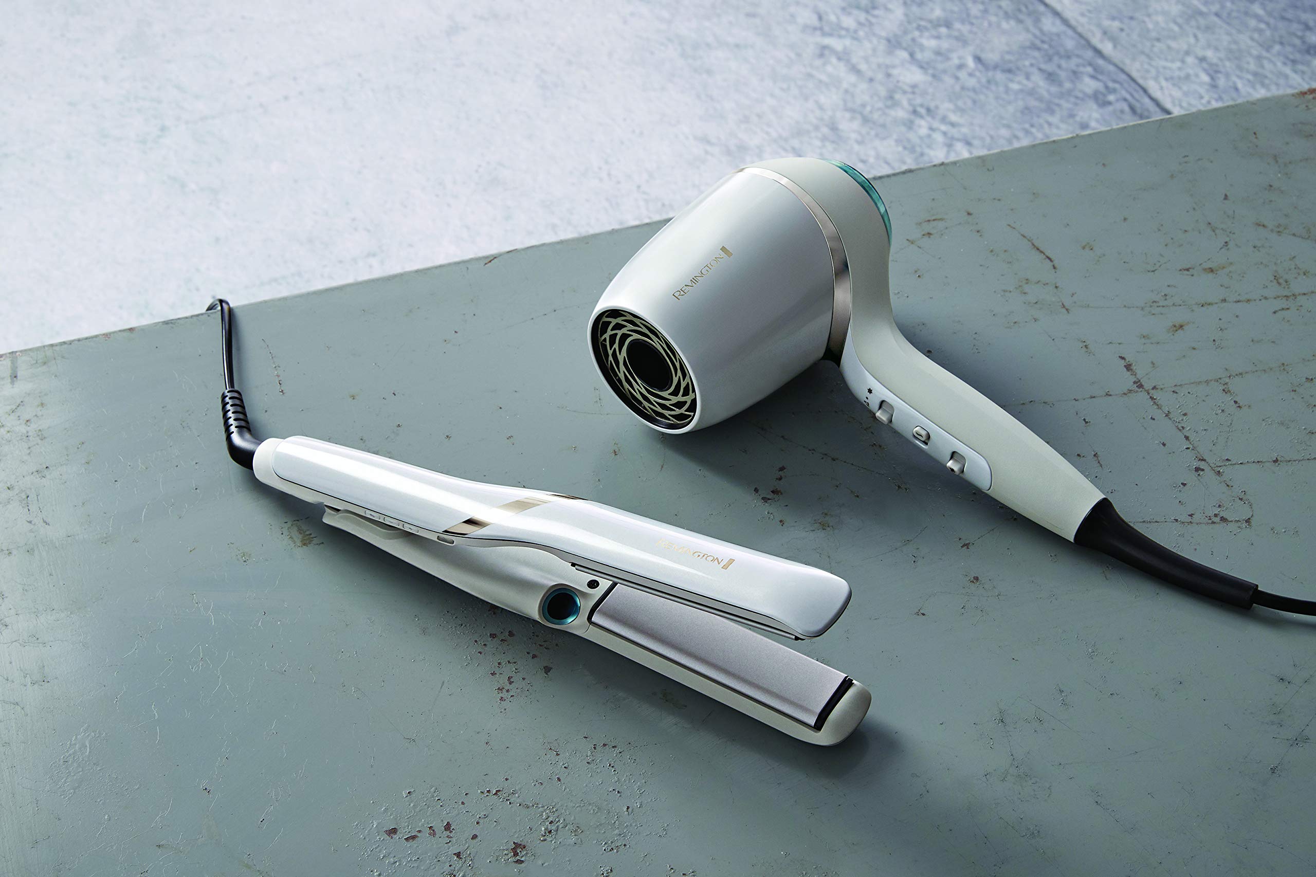 remington-hydraluxe-pro-ec9001-asciugacapelli-professionale-2400w-con-motore-dig image 8